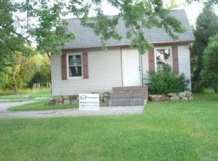 7364 E Holly Rd, Holly, MI 48442