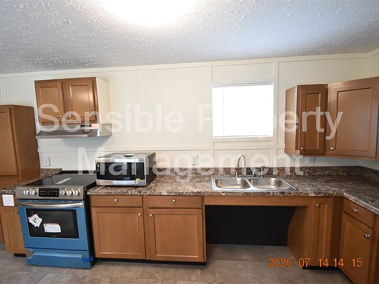 6560 W Avocado St — Photo 7