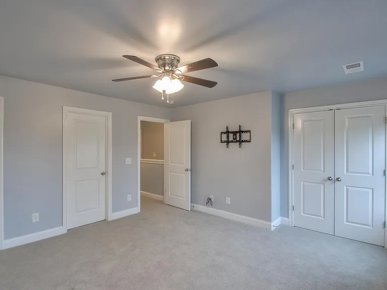 2021 Oak Trail Dr — Photo 8