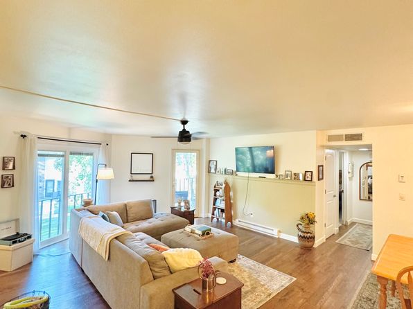 W170N11495 Armada Dr #15