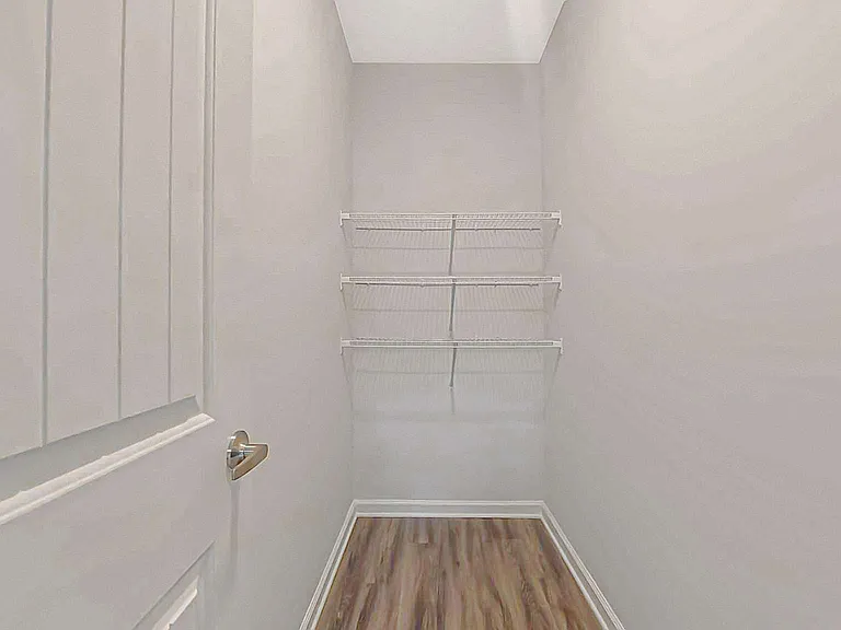 Walk-in Storage
