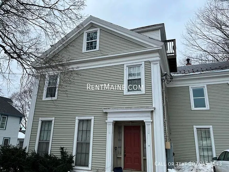 24 Grove St #E — Photo 16