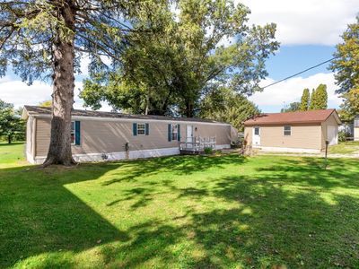 105 26th Ave, Watkins, IA, 52354