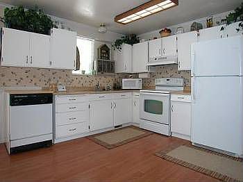 3rd image of 12877 Sugar Pine Cir