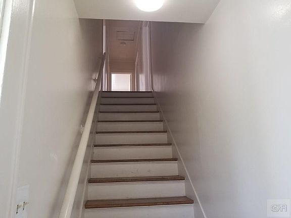 2nd image of 2125 Bernardo De Galvez Ave