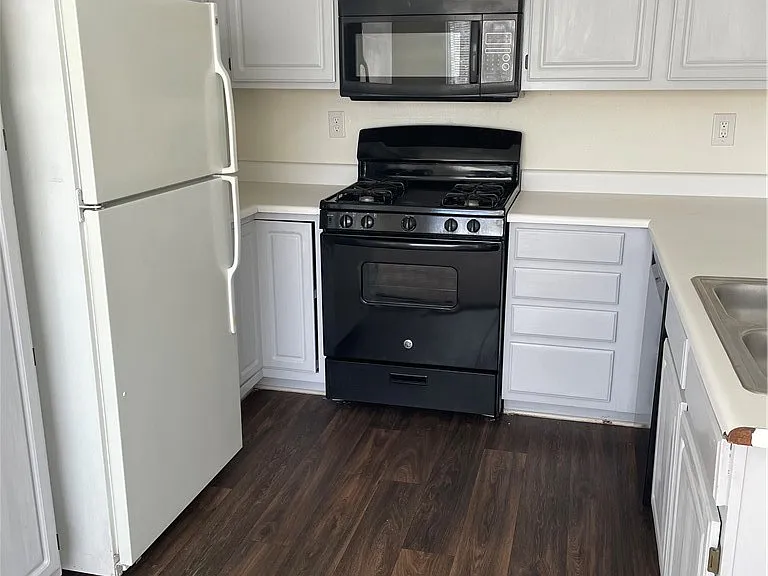 5710 E Tropicana Ave #2033 — Photo 3