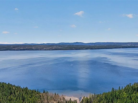 3rd image of 637-693 Smith Sound Road