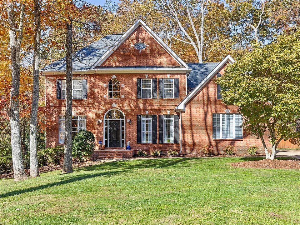 1st image of 2307 Covington Cove Ln