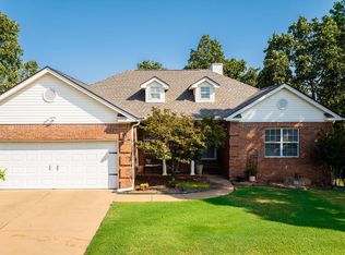 120 Ridgeland Dr, Maumelle, AR 72113