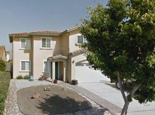 8 Ellis Cir, Salinas, CA 93907