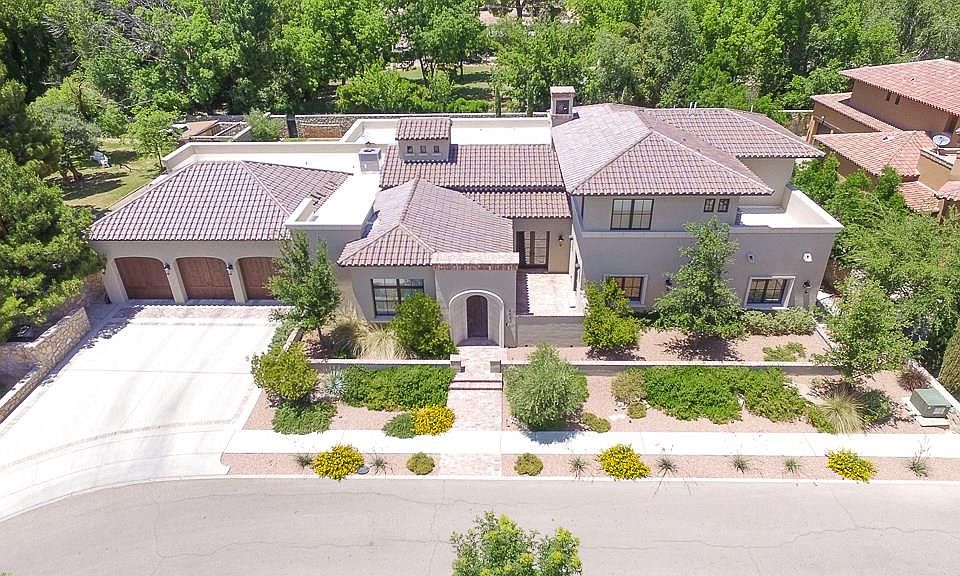 1st image of 213 Villa Serena Ct