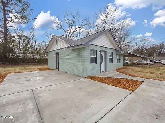 3rd image of 36 Marlow Dr