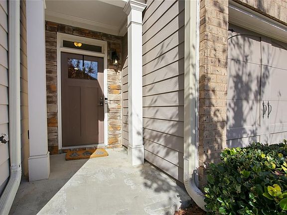 2nd image of 2436 Whiteoak Run SE #20