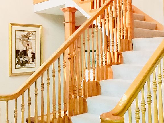 Staircase to 2nd Floor 