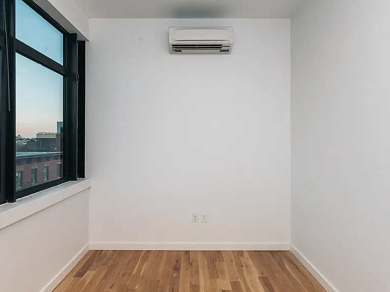 44 Kent St #316 — Photo 3
