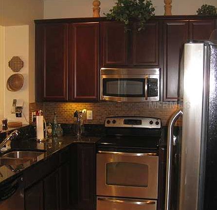 5th image of 815 Featherstone Ln
