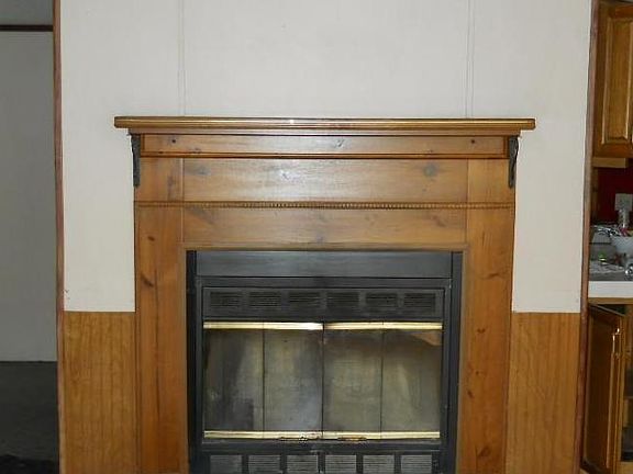 5th image of 1600 W South St