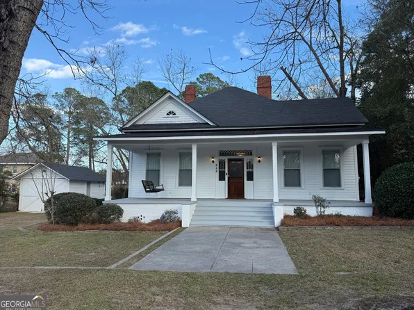 646 McLendon St, Ashburn, GA 31714