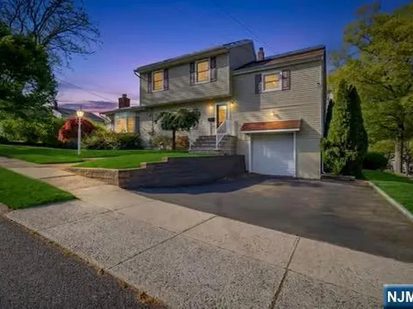 182 Pascack Ave, Emerson, NJ 07630