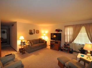 5324 SW 33rd St, Topeka, KS 66614