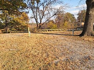 8594 Oakland Rd, Oakland, AR 72661