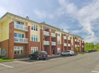 1042 Tupelo Ct, Charlottesville, VA 22903