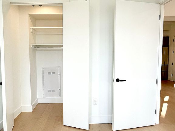 5th image of 107 S 6th St #5F