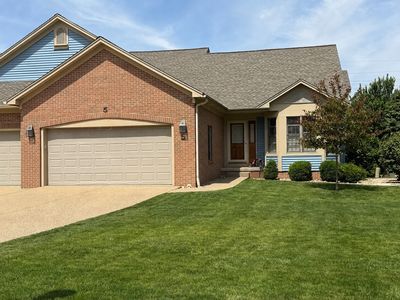 5 Spruce Ct, Bloomington, IL, 61704