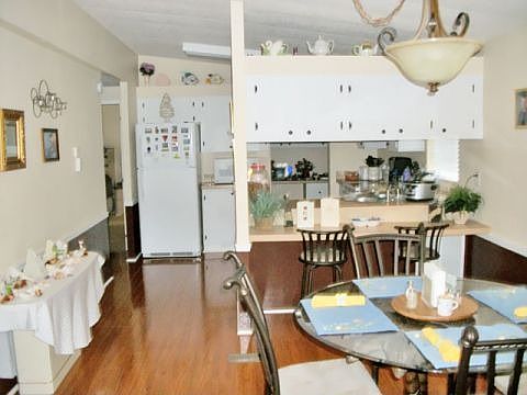 2nd image of 1213 Buena Vista Dr