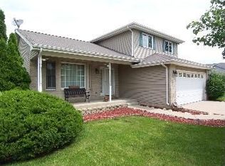 2122 Manico Dr, Crest Hill, IL 60403