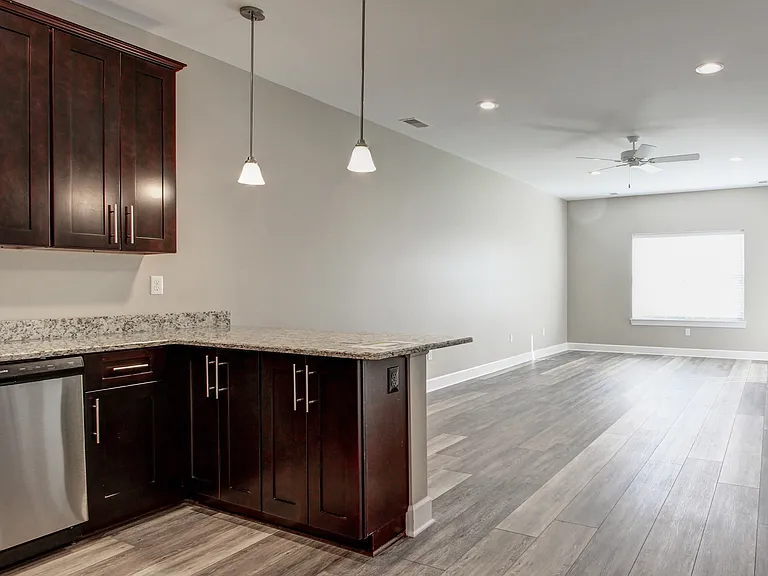 Hidden Meadow Trail Townhomes — Photo 9
