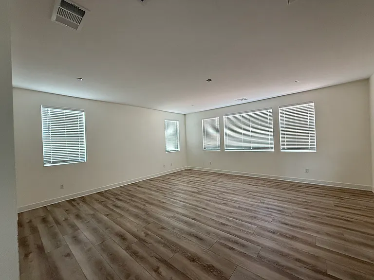 14072 Volare Ct — Photo 58