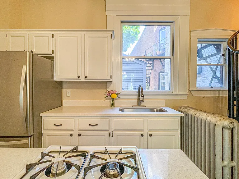 139 Spring St #1 — Photo 19