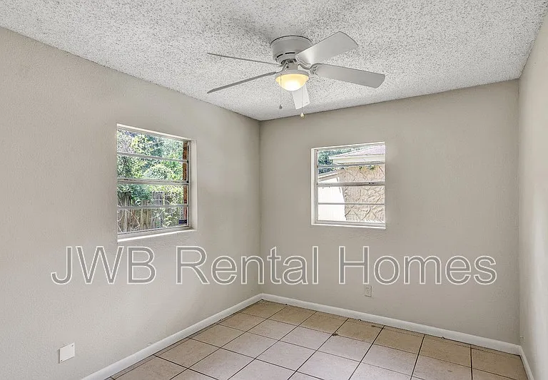 1943 Hardee St #1 — Photo 13