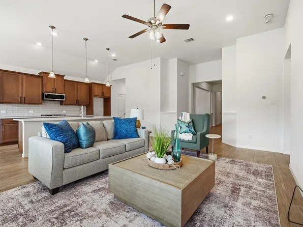 2717 Bisbee Rd, League City, TX 77573
