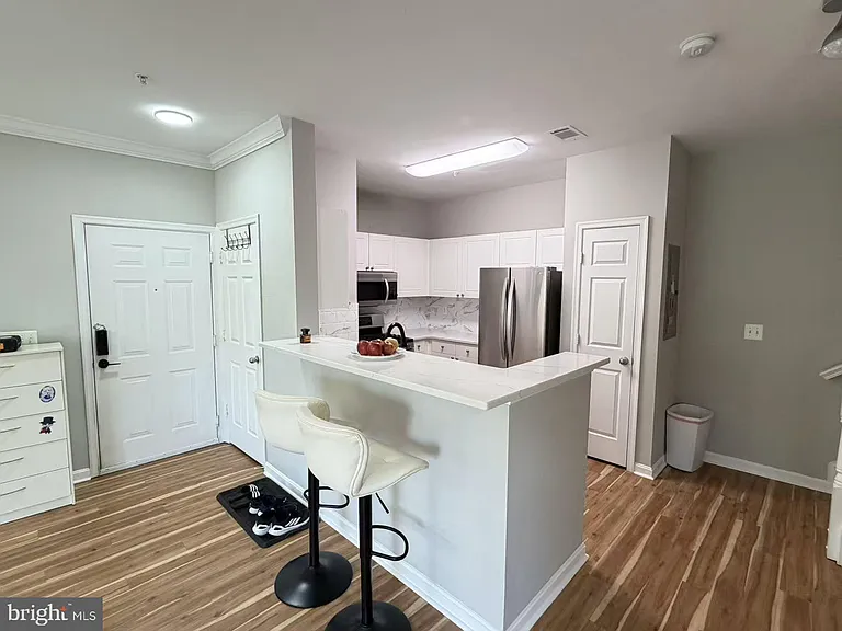 11353 Aristotle Dr #8-305 — Photo 8