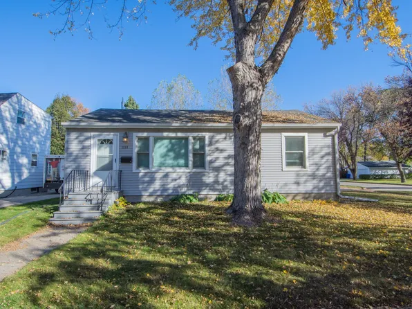 1550 14 1/2 St S, Fargo, ND 58103