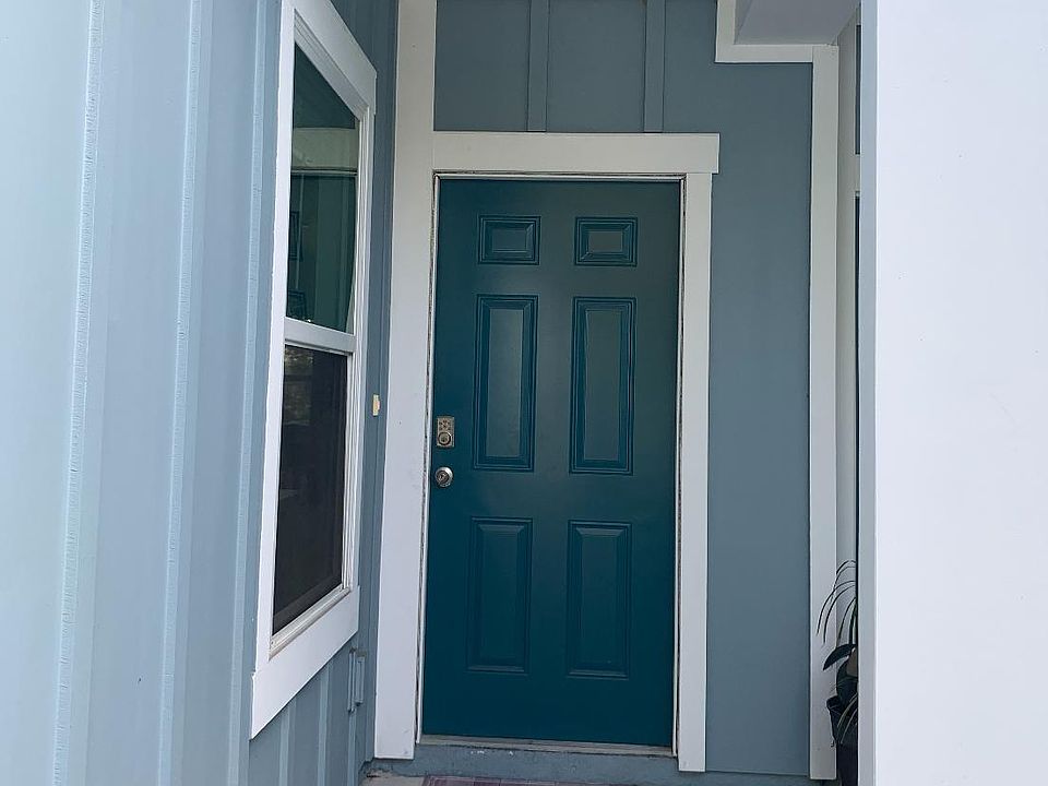 1st image of 253 Aralia Ln