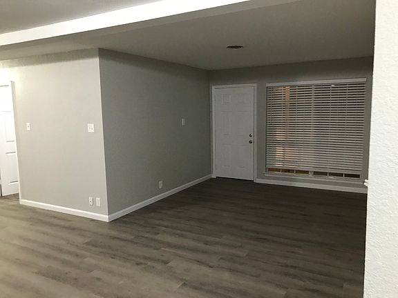 3rd image of 22 Honor Oak Ln