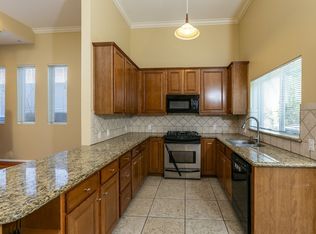 5241 Colodny Dr UNIT 301, Agoura Hills, CA 91301