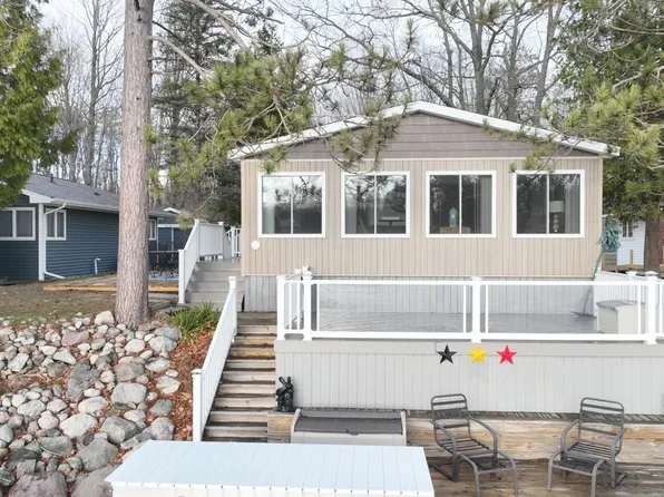 11190 S Shore Dr, Lake, MI 48632