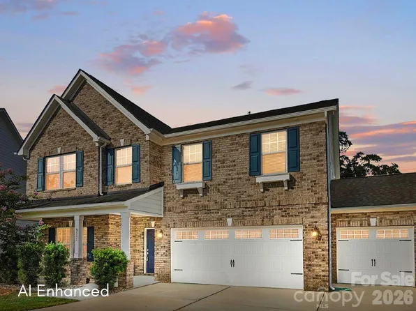 3537 Arnica Ct, Tega Cay, SC 29708