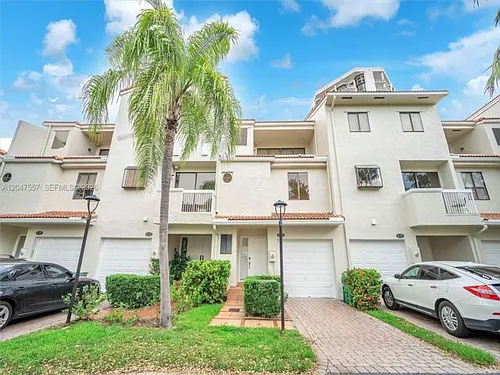 21391 Marina Cove Cir #14-K Photo 1