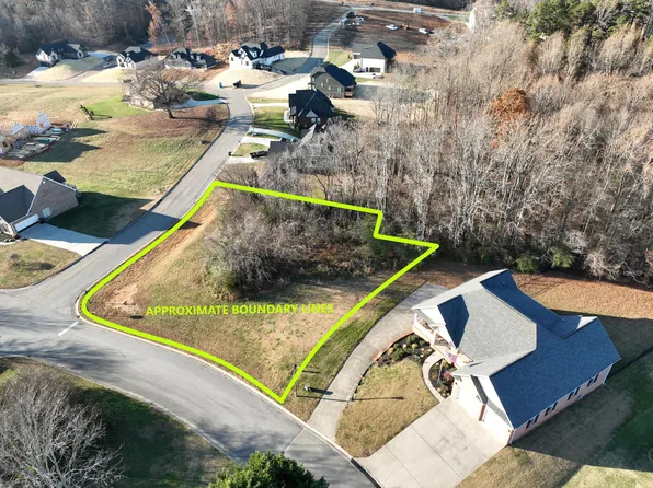 500 Hampton West Blvd, Morristown, TN 37814