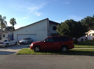 6531 SW 7th Pl, North Lauderdale, FL 33068