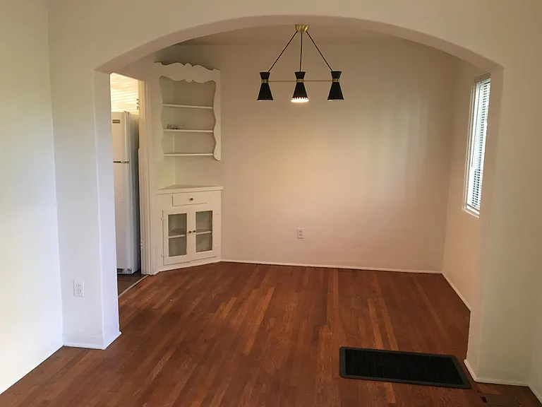 126 Juniper St — Photo 3