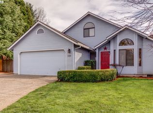 1222 NE 56th Ct, Hillsboro, OR 97124