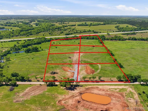 5201 W Lone Chimney Rd, Glencoe, OK 74032