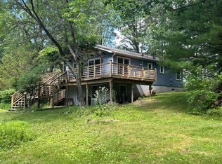 63 Urubeck Rd, Tivoli, NY 12583