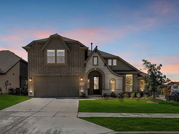 2nd image of 800 Twisted Leaf Ln